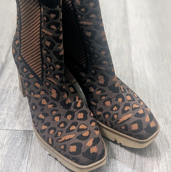 Animal Print Boots - Picture 7 of 7